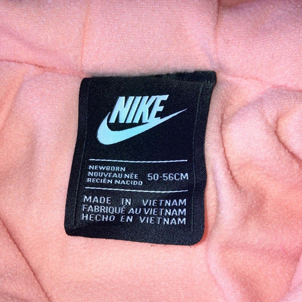 Nike girls infant snowsuit newborn - Picture 6 of 6